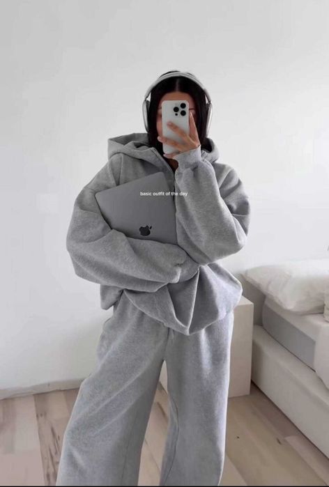 Теплий флісовий костюм оверсайз: худі на затяжках + штани