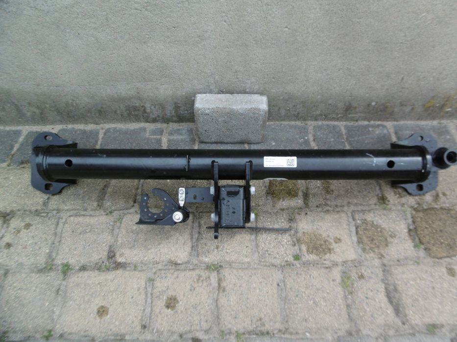 bmw 2 f44 - hak holowniczy nowy