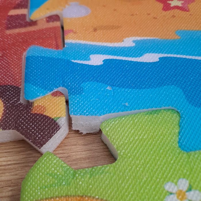 Mata piankowa duża / puzzle dla dzieci 12 szt. / 60 x 60 cm