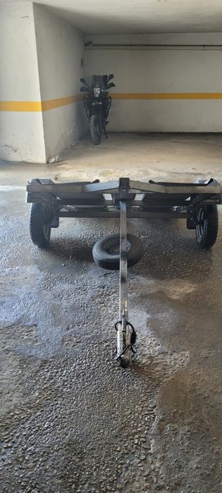 Atrelado / reboque para motas.