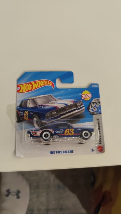 Hot Wheels Vários