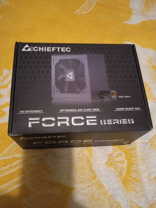 Продам блок питания к комп'ютеру CHIEFTEC новый