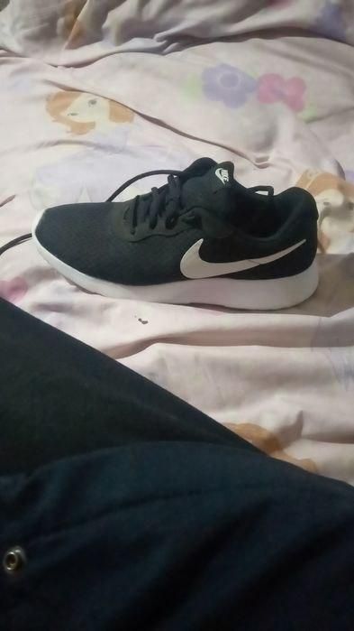 Кросівки чоловічі 43 размер