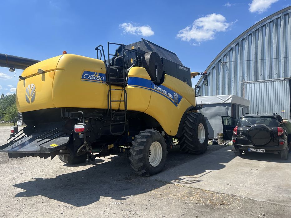Комбайн New holland cx8.80