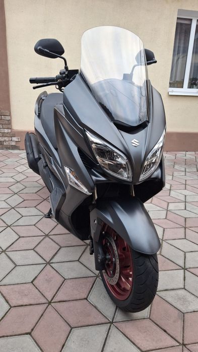 Suzuki Burgman 400 2018