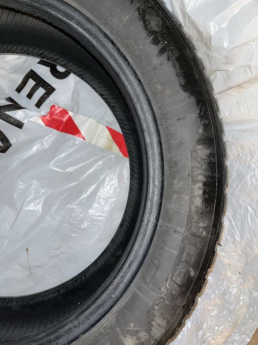 Opona zimowa HANKOOK 205/55R16.