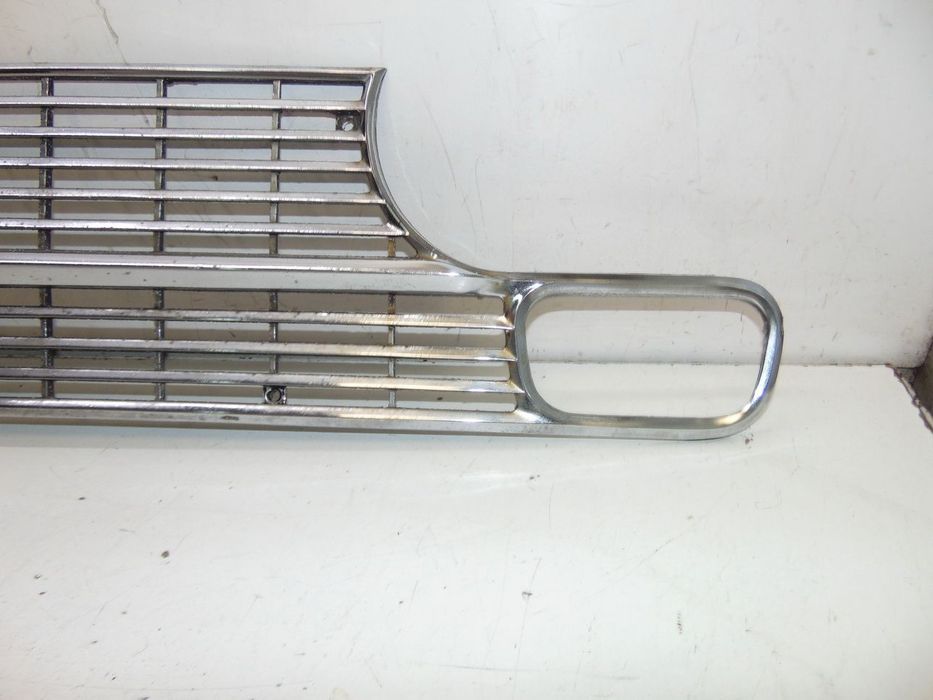 Fiat 1500 grelha " nova de stock antigo