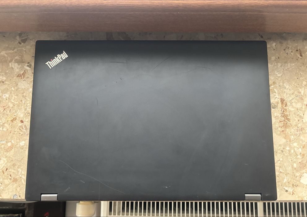 Lenovo P53 Quadro RTX 4000 8Gb i7-9850h 16Gb Ram 256G m2 15.6” ноутбук