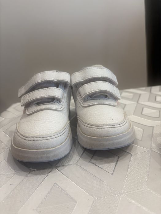 Adidasy dziecięce uni