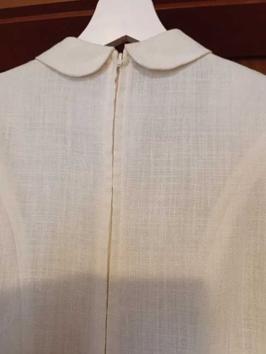 Vestido de Comunhão branco com bordado
