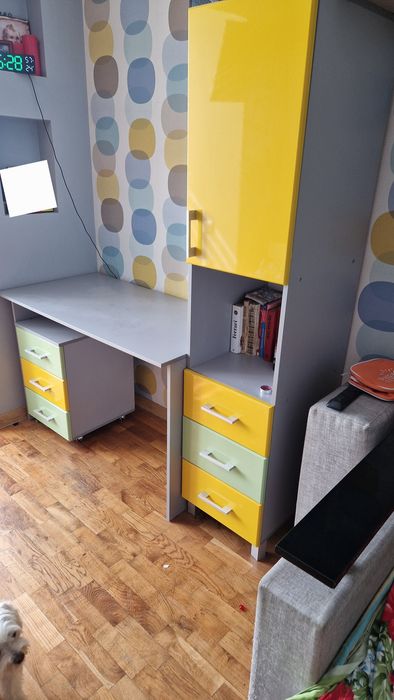 Меблі в дитячу + крісла