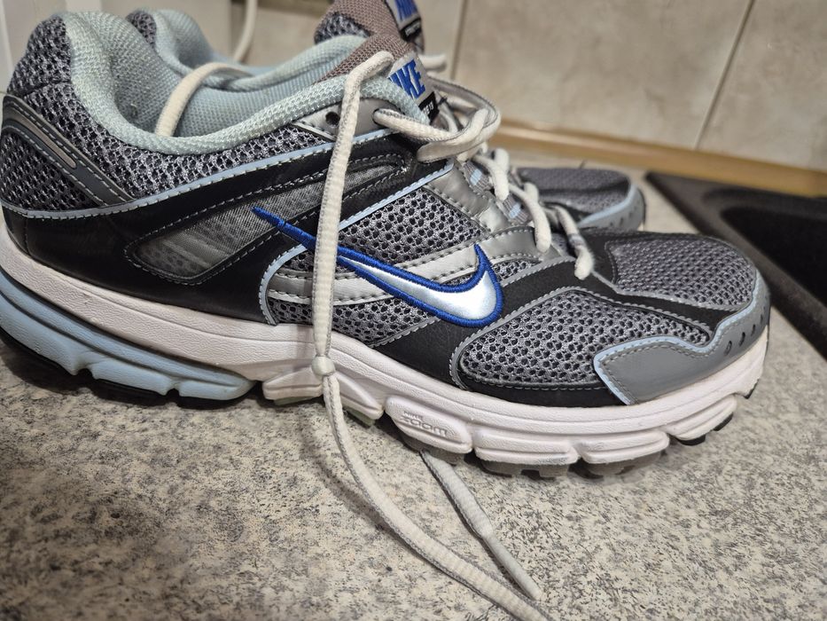 Nike sportowe buty  structure 13, gratis druga para