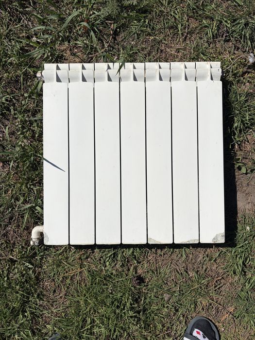 Grzejnik z demontażu.