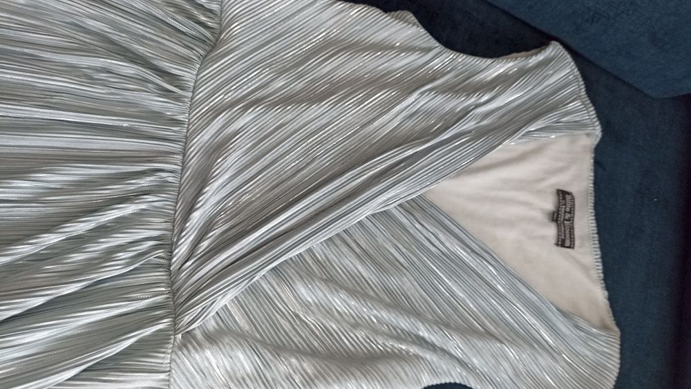 Sukienka szaro -srebrna rozmiar 14