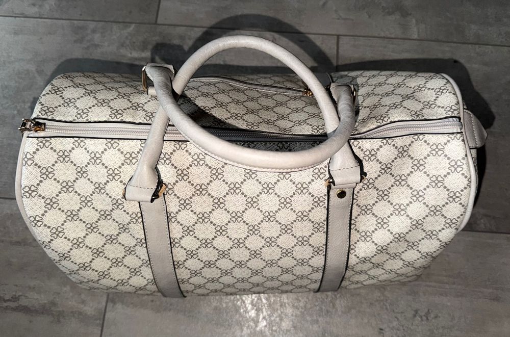 Torebka Duża Kuferek jak Nowa