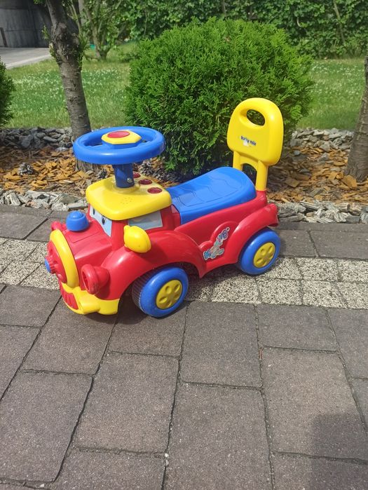 Samochodzik do odpychania