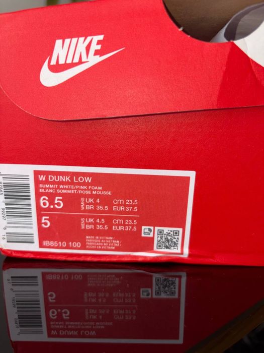 Продам нові Nike Dunk