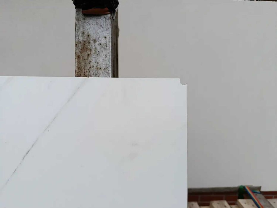 Wielkoformatowy Spiek kwarcowy -