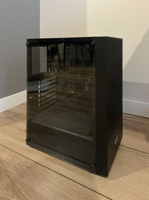 ПК: AMD Ryzen 7 5700G 3.8GHz / B450M K / 32GB DDR4 / SSD 500GB / 650W