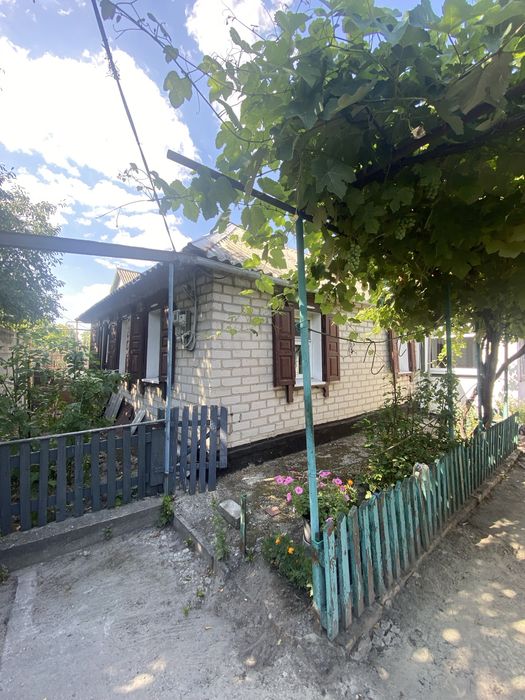 Продам будинок. Район  20 школи