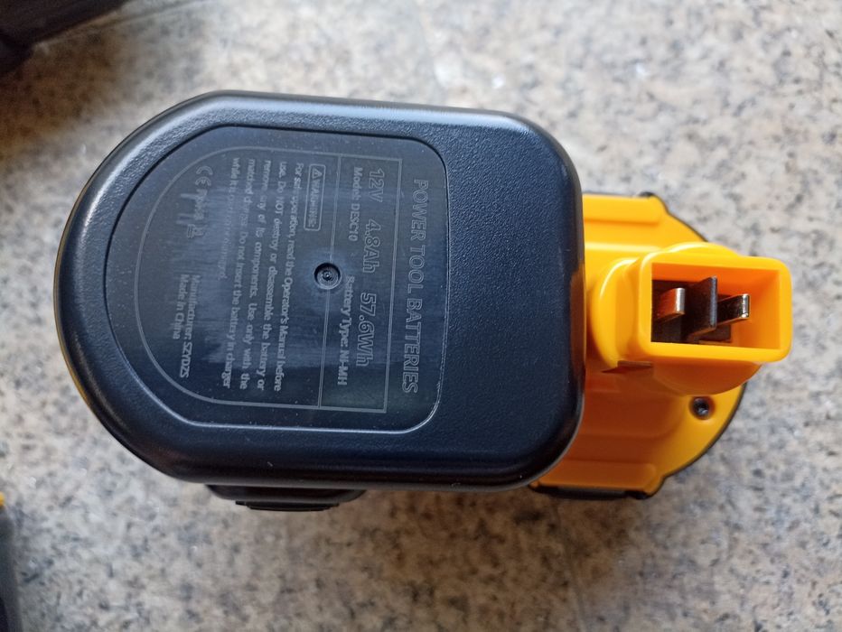 Berbequim DEWALT DC740KA 12Vdc64862475606273126