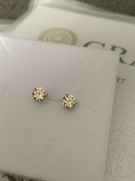 Nowe kolczyki z  moissanitem 0,5 ct z certyfikatem GRA