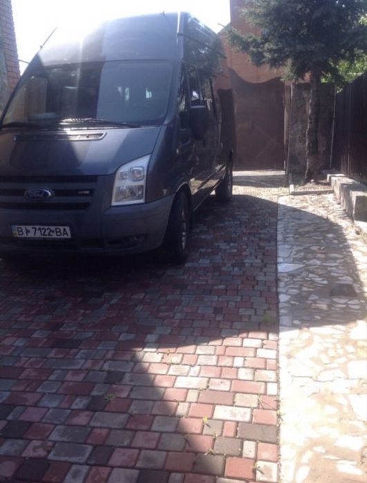 Микроавтобус  Ford Transit