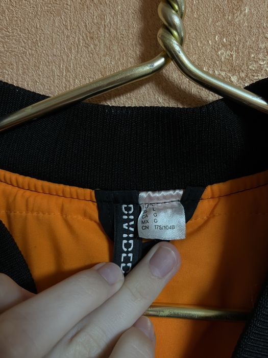 Бомбер H&M Divided чорний L-XL мілітарі стиль