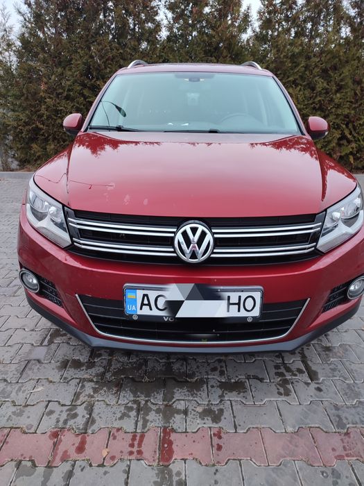 Продаю Volkswagen Tiguan