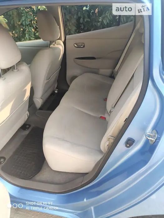 Продам Nissan Leaf 2012 
I покоління