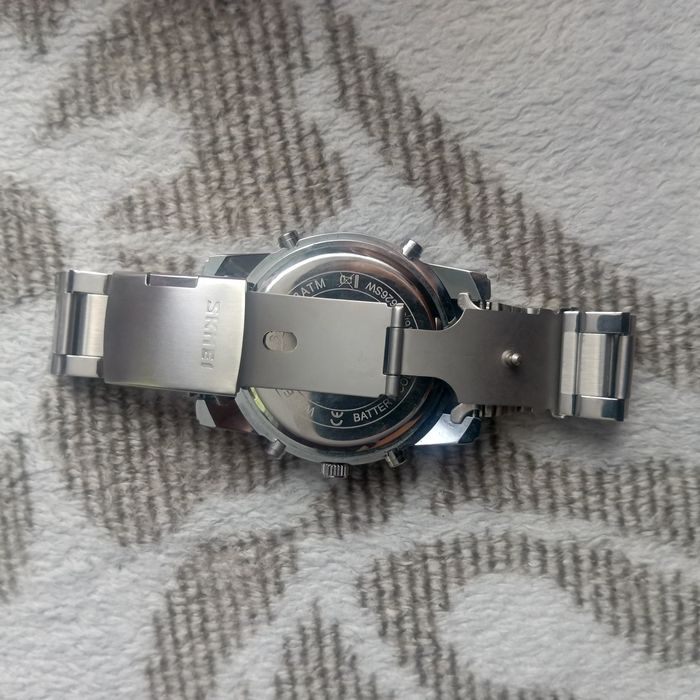 Продам годинник SKMEl