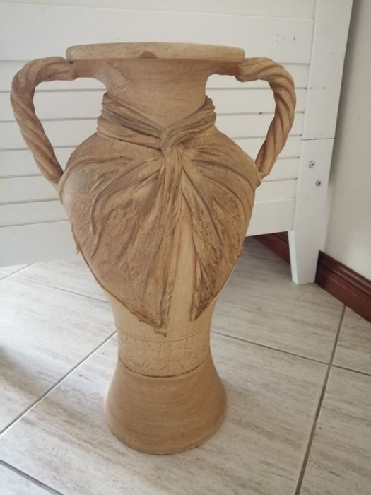 Jarro de ornamentação. Como novo