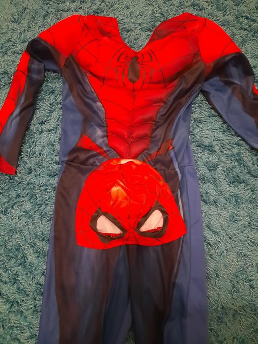 Kostiumy Spider-Man i Kapitan Ameryka