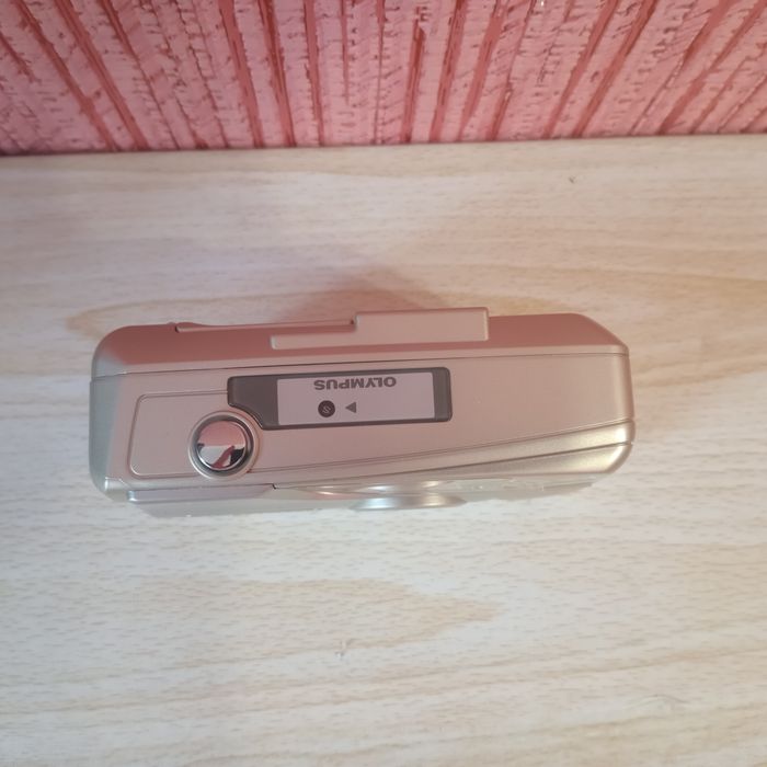 OLYMPUS trip 500