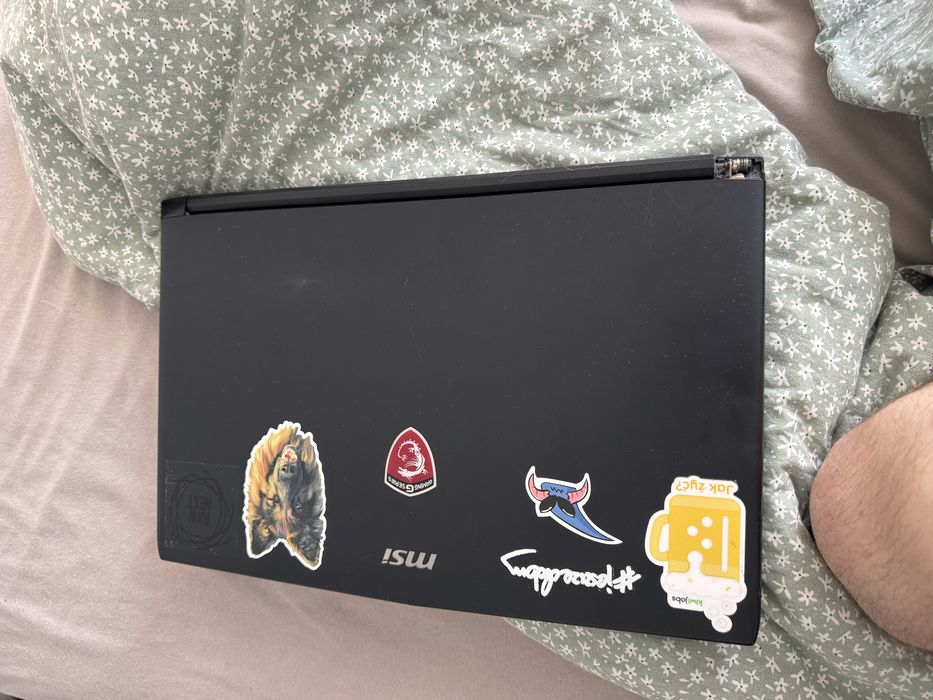 Laptop MSI GL 65 6QE ssd+ hdd 16gb ram i7