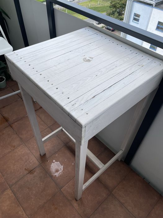 Stolik barowy zewnętrzny na balkon lub taras