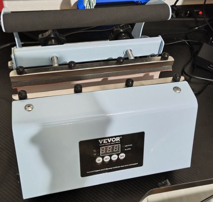 Prensa térmica de canecas