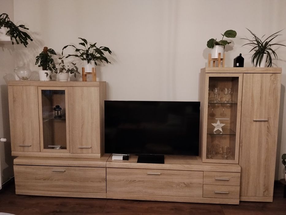 Meblościanka do salonu/ pokoju