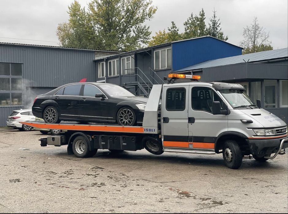 Послуги евакуатора Синельникове, терміновий виклик 24/7. Эвакуатор