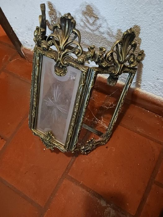 Aplique dourado de ferro64862115863553121