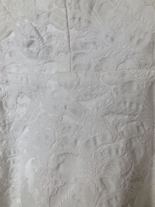 Bluzka elegancka z baskinką Bialcon 36