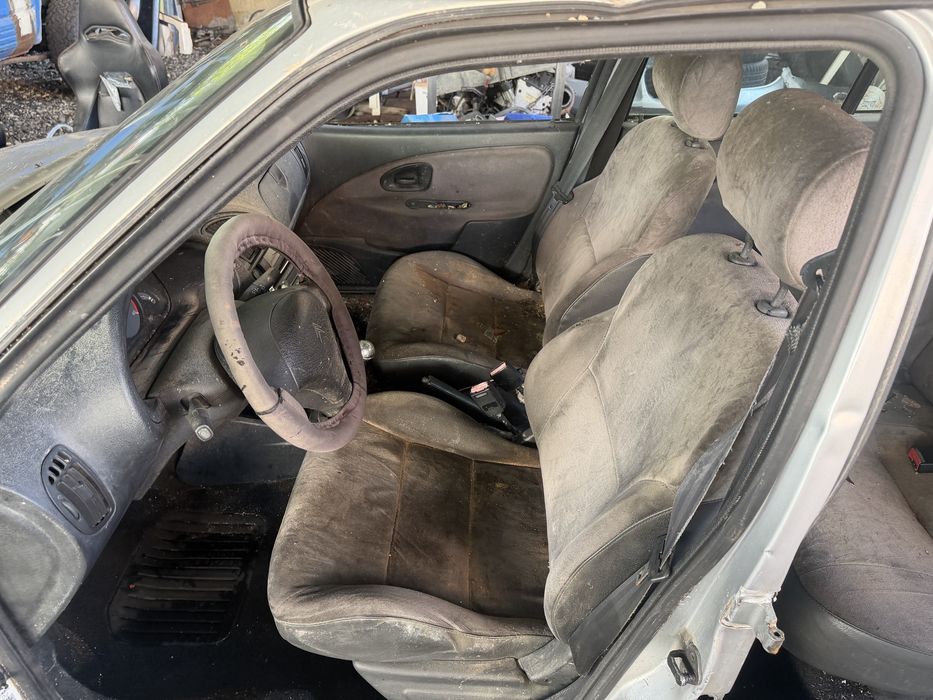 Citroen saxo 1.5 d pecas