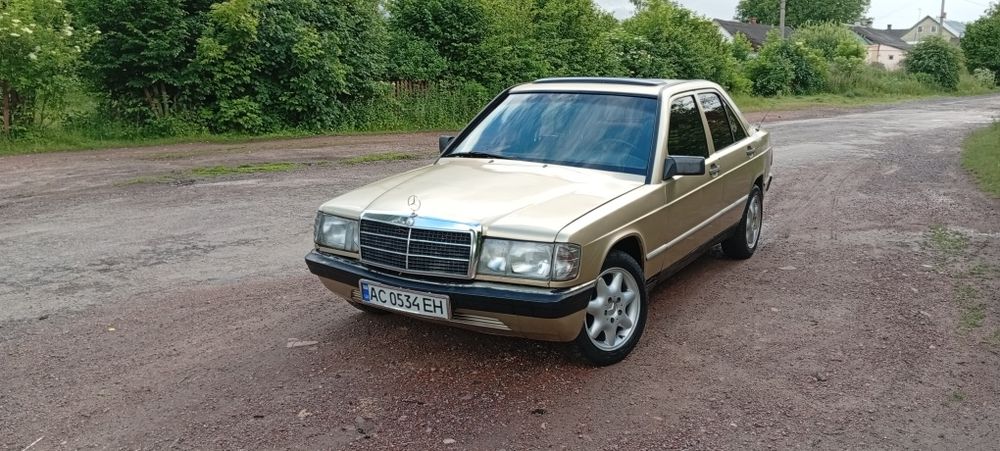 Продам Мерседес 190