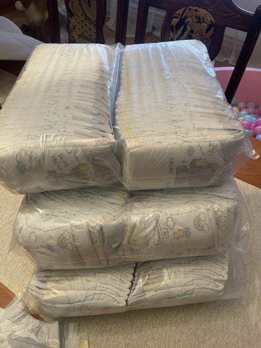 Продам памперси 0 і 1