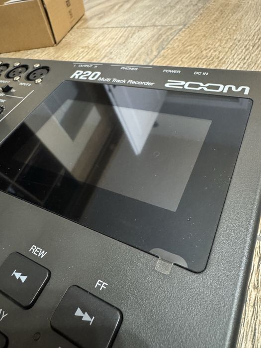 Zoom r20 mikser cyfrowy rejestrujacy