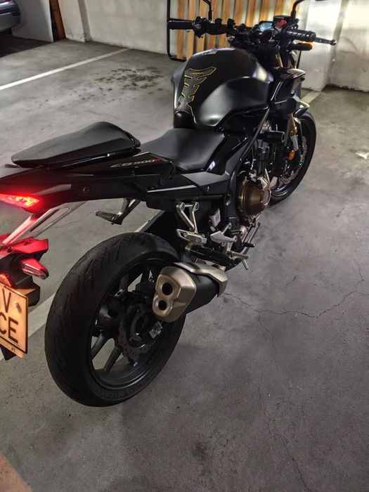 Honda CB500F versão 2023