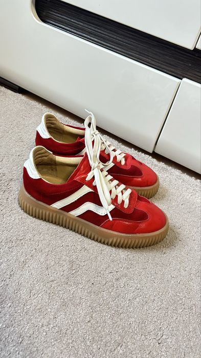 Adidasy buty ze skóry naturalnej 36.5