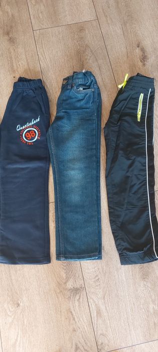 3 pary spodni jeansy + dres. Jak nowe .