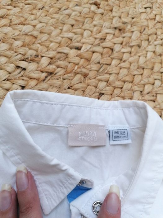 Camisa Branca de Manga Curta de Bebé