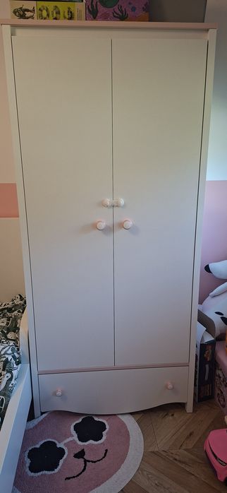 Komplet mebli dziecięcych